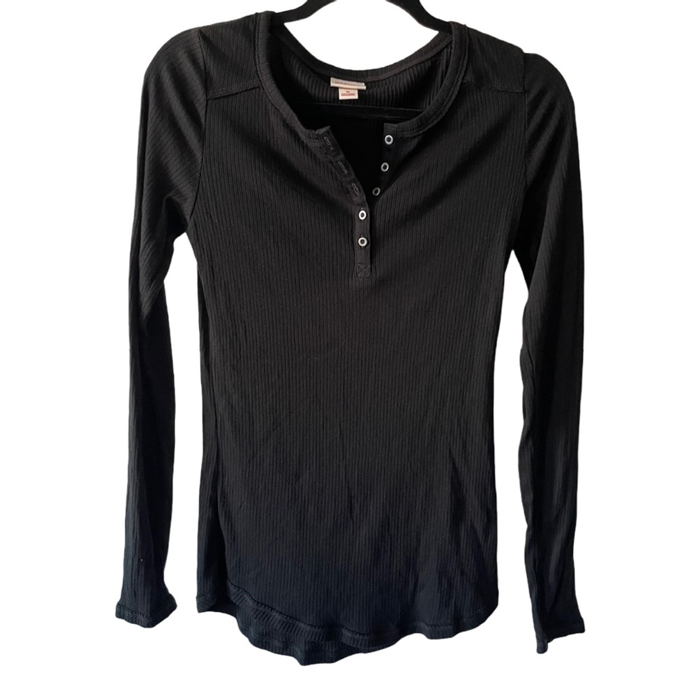 Mossimo Henley Long Sleeved Tee